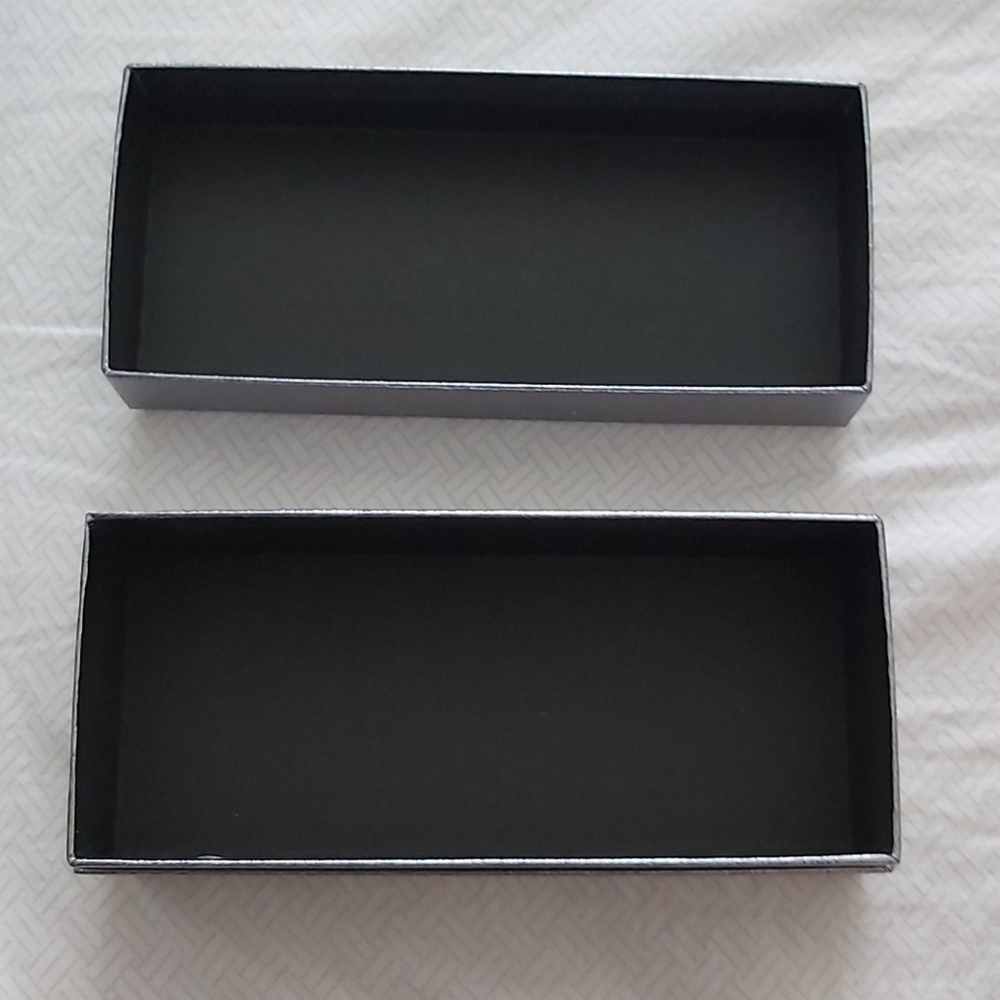 Prada Box - Picture 2 of 4